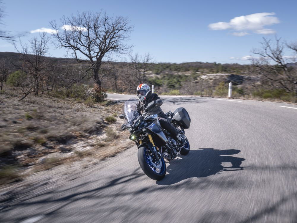 Tracer 9 and Tracer 9 GT Visordown Review